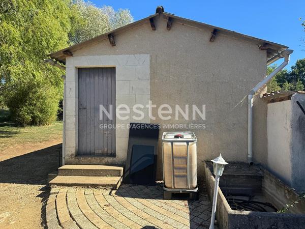 A vendre - Maison de caractère possibilité 3 chambres avec jardin et dépendances - 15 min Doué-en-Anjou - D6124