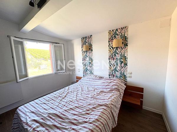 A vendre - Maison de caractère possibilité 3 chambres avec jardin et dépendances - 15 min Doué-en-Anjou - D6124