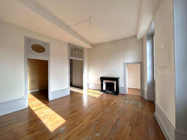 Appartement Macon 5 pièce(s) 130 m2