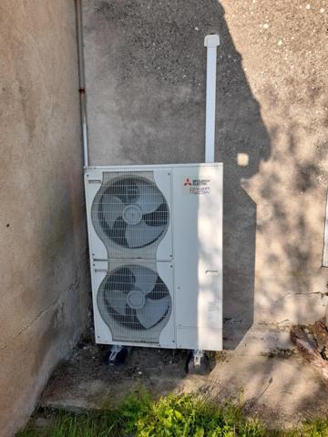 Maison à vendre 6 pièces GUIPY (58) - 115 m 2 - dépendances - terrain 697 m2