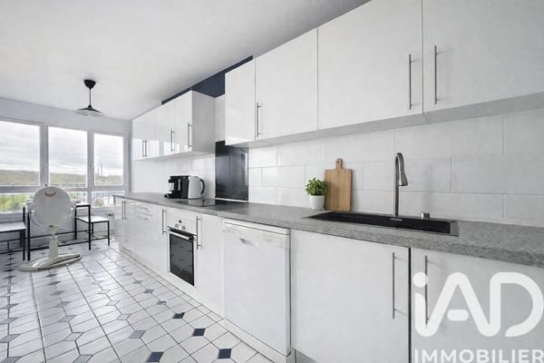 Appartement à vendre 5 pièces 93 m² Les Mureaux
