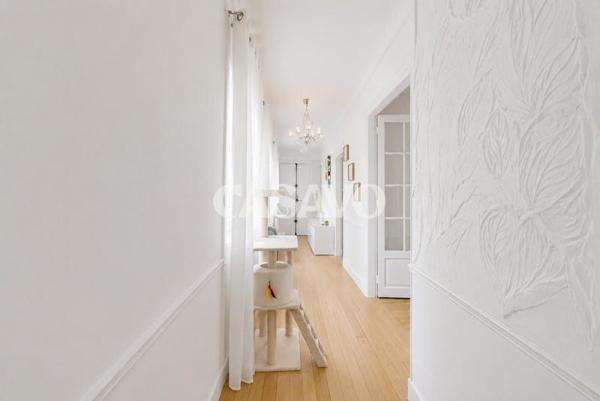 Vente Appartement 4 pièces de 90m² - 75020 Paris