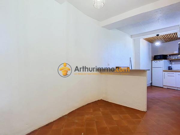 Location                                                      Appartement
                        
                     2 pièces                      40 m2                     à Perpignan