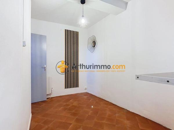 Location                                                      Appartement
                        
                     2 pièces                      40 m2                     à Perpignan