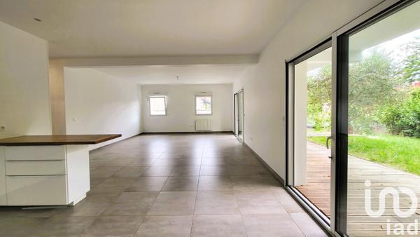 Appartement 5 pièces de 106 m² à Vitry-sur-Seine (94400)