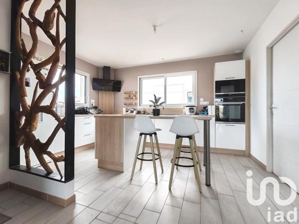 Maison à vendre 6 pièces 125 m² Surgères