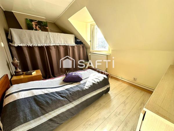 Maison familiale avec jardin arboré, au calme !