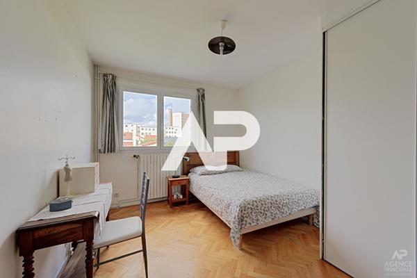 Maison RUEIL-MALMAISON 7 pièces 133 m² €875 000 ** - Référence 19492