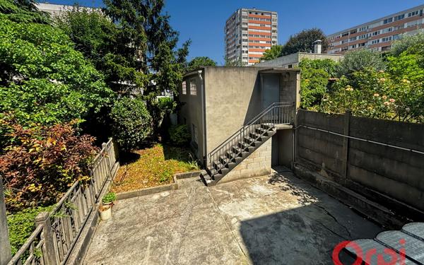 Maison à vendre    5 pièces • 91,10 m2 Bagnolet