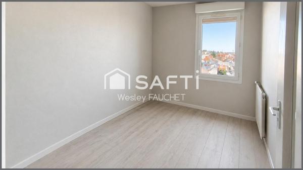 Bien rare en hypercentre avec balcon et vue sur l’église Saint André