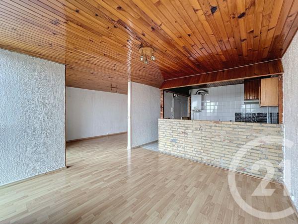 Appartement F3 à vendre  3 pièces - 55,73 m2 ST DENIS - 93