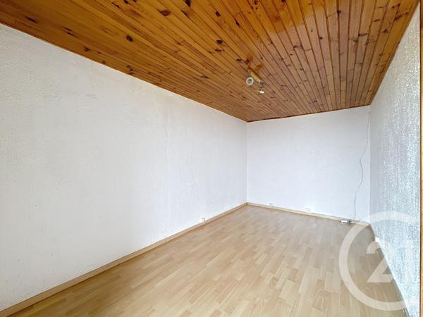 Appartement F3 à vendre  3 pièces - 55,73 m2 ST DENIS - 93