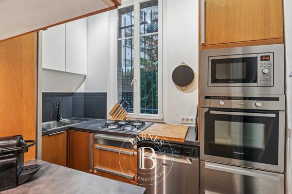 Paris 16ème, Appartement 2 Chambres -  61 m² à vendre