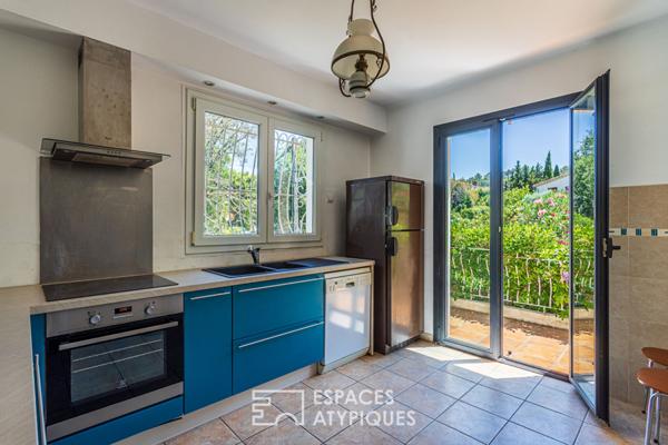Maison familiale au calme, jardin arboré et potentiel piscine