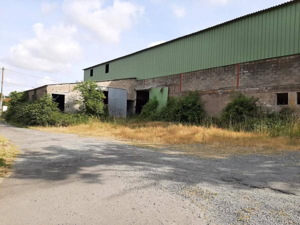 Hangar agricole pour panneaux photovoltaïques