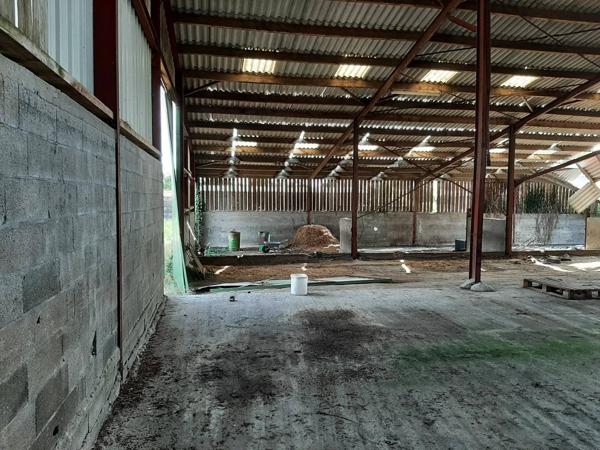 Hangar agricole pour panneaux photovoltaïques
