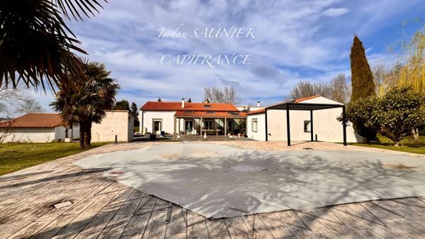 Propriété d'Exception à vendre 8 pièces REVEL (31)