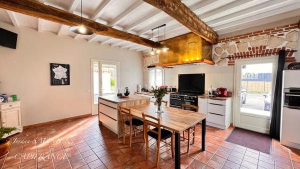 Propriété d'Exception à vendre 8 pièces REVEL (31)