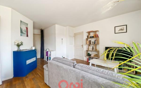 Appartement à vendre    2 pièces • 48,42 m2 Tassin-la-Demi-Lune