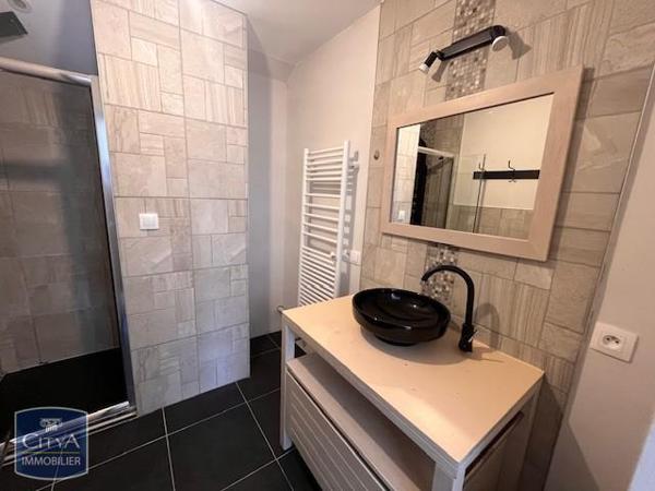 Appartement à louer 3 pièces 65m² Corgoloin (21700)