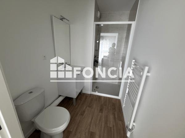 Location Studio meublé 24.48 m² - 105 RUE NATIONALE - 10 RUE DE LA FUIE Le Mans 72000