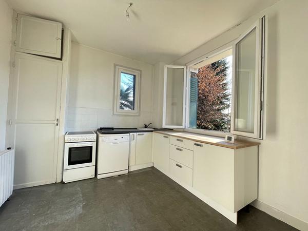 MAISON STE GENEVIEVE DES BOIS - 5 pièce(s) - 85 m2