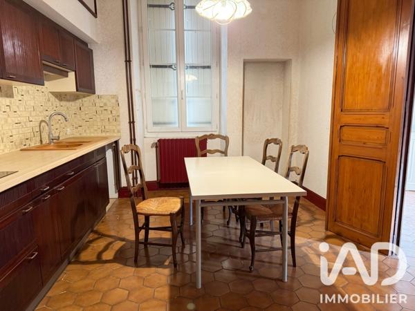 Maison à vendre 13 pièces 270 m² Jarnac