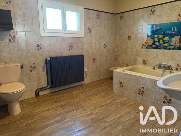 Maison à vendre 13 pièces 270 m² Jarnac