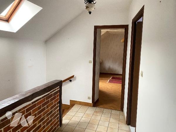 Une maison d'habitation proche du centre-ville