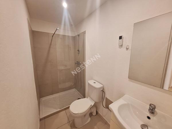 Hyères Gare - Studio 21 m² - Parking