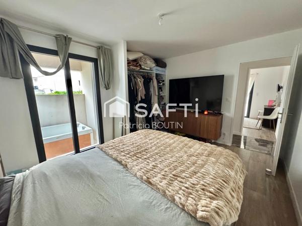 PAVILLON 2022 DE PLAIN PIED 4 CHAMBRES ET PISCINE A NIORT !