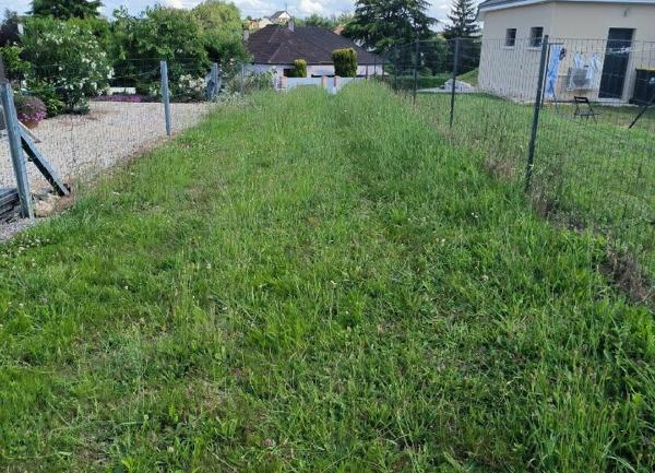 Terrain à vendre    4 079 m2 Ussac