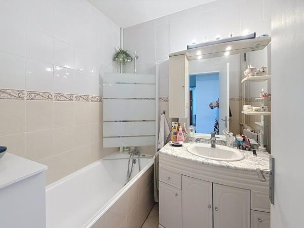 À vendre - T4, 4 pièces situé à Tours (37000)
