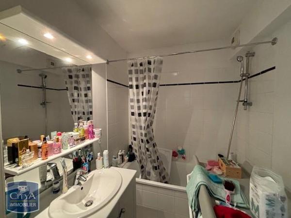 Appartement à louer 3 pièces 67.28m²