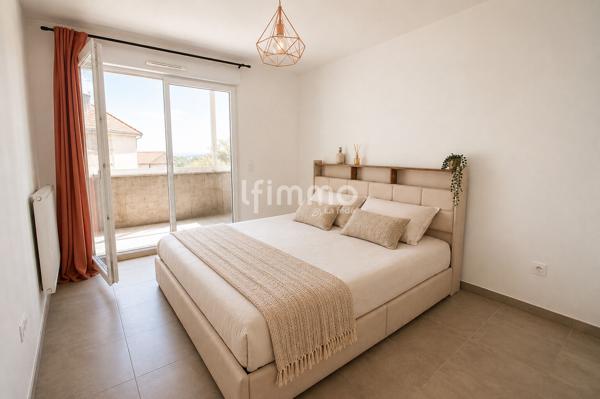 T3 de 61 m² avec loggia fermée de 35 m² – La Blancarde