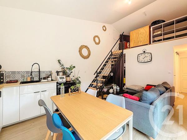 Maison à vendre  6 pièces - 170 m2 SOTTA - 201