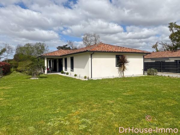 Maison à vendre 4 pièces de 123 m²