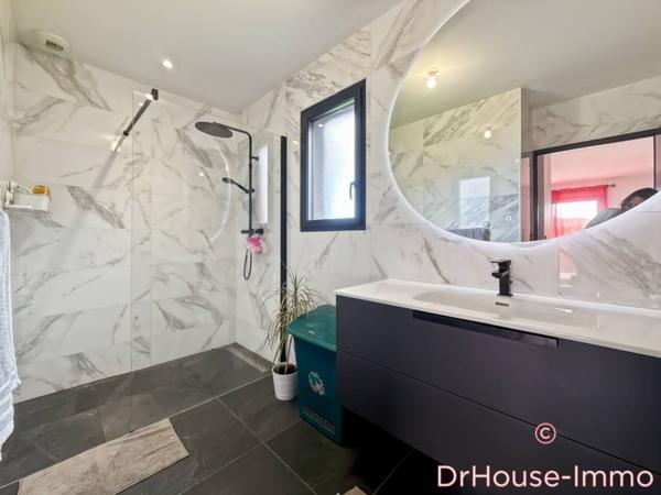 Maison à vendre 4 pièces de 123 m²