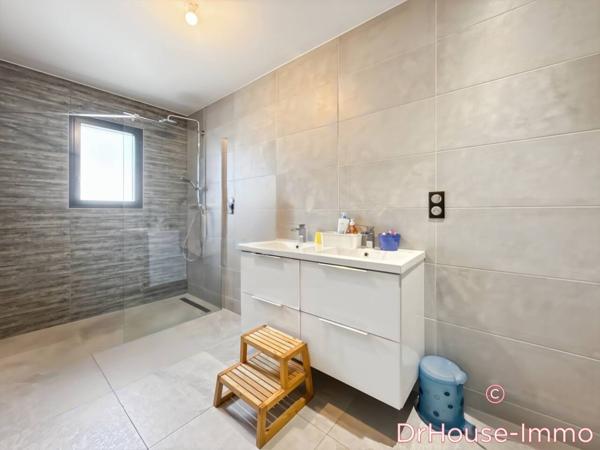 Maison à vendre 4 pièces de 123 m²