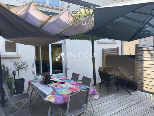 Maison 7 pièce(s) 3 chambre(s) 117 m²