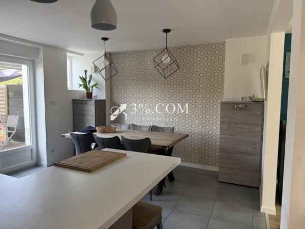 Maison 7 pièce(s) 3 chambre(s) 117 m²