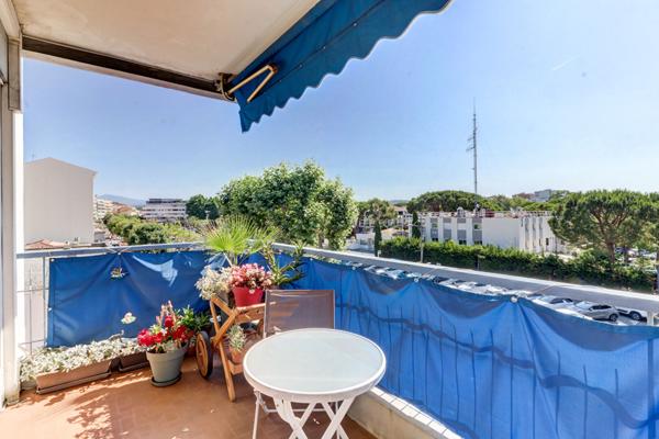 Appartement avec garage et cave