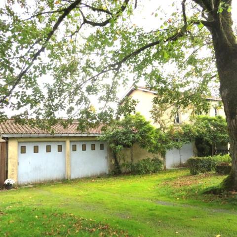Maison de caractère et familiale en coeur de bourg