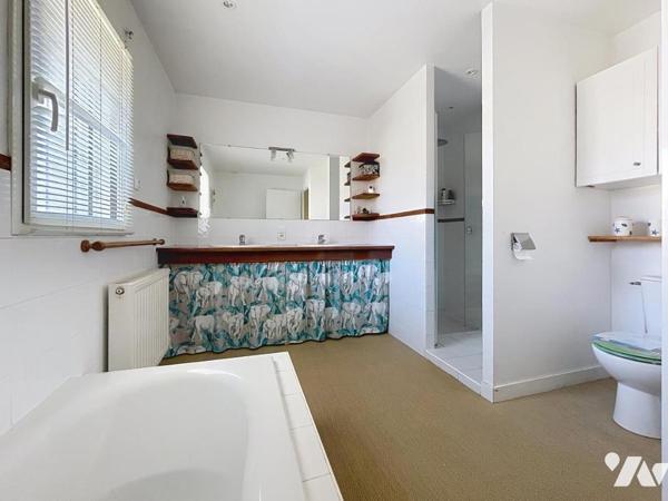 LARMOR-PLAGE - KERBLAISY