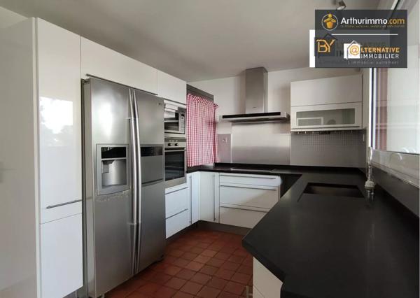 Vente Maison 7 pièces 200 m2 à Châteaubourg