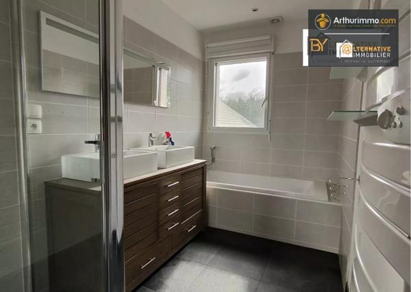 Vente Maison 7 pièces 200 m2 à Châteaubourg