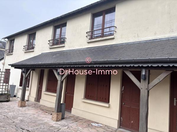 Commerce à vendre 25 pièces de 1 000 m²