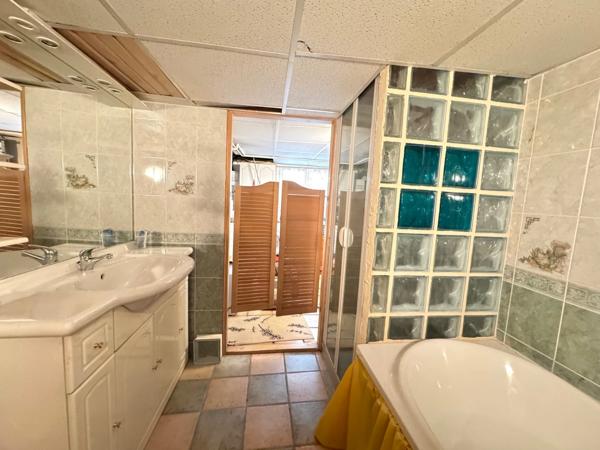 Belle maison familiale non mitoyenne 6 pièces à vendre - 120 m² avec jardin et garage - AULNAY SOUS BOIS 12 minutes de Paris