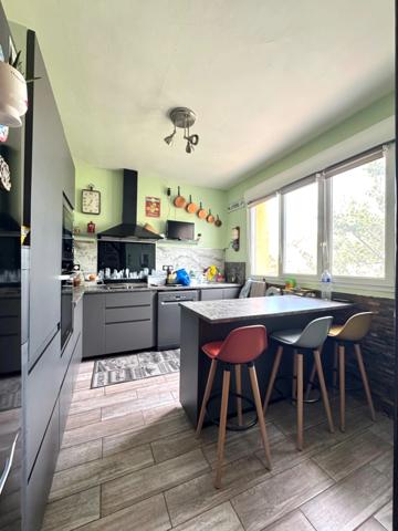 Belle maison familiale non mitoyenne 6 pièces à vendre - 120 m² avec jardin et garage - AULNAY SOUS BOIS 12 minutes de Paris