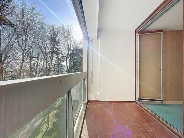 Appartement 2 pièces de 48m2 à 10 min à pied du métro ligne 14